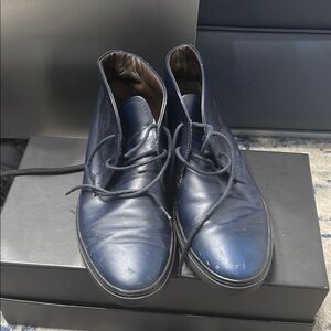 Tod's Blue Chukka Boots Classic Leather Style